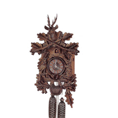 Mechanische Kuckucksuhr mit Süssen Tieren und Blattverzierungen