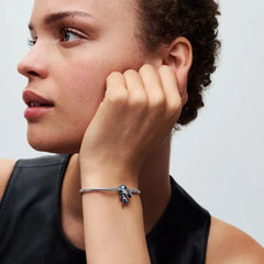 Pandora Marvel Charm: The Avengers Captain America - Sterling-Silber, Emaille