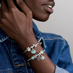 Pandora Charm-Anhänger: Kleeblatt aus Cubic Zirkonia & Grünen Kristallen