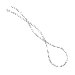 Collier tennis à facettes avec diamants en or blanc 750/18 carats