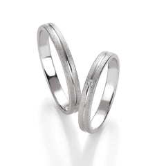 Breuning Trauringe Basic mit einem Diamanten - 48/05622 & 48/05621