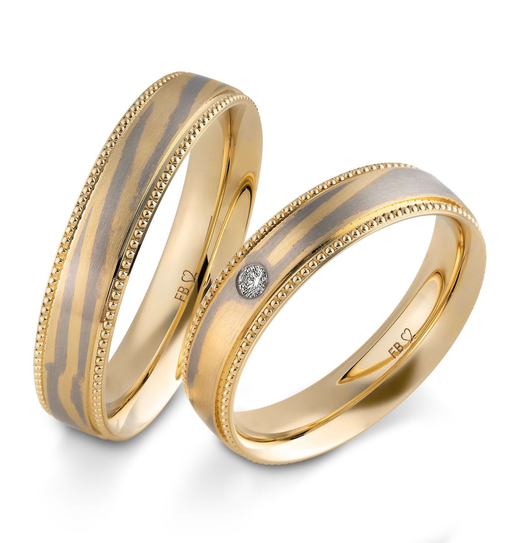 Breuning Trauringe Blended Wave mit Diamanten - 48/06724 & 48/06723