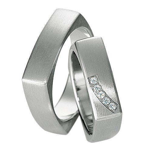 Linden Trauringe / Eheringe Obfelden mit 5 funkelnden Diamanten - 001/002