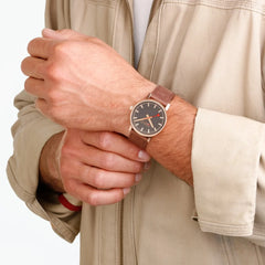 Mondaine EVO2 Herrenuhr in Braun, 40 MM - MSE.40181.LG