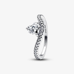 Pandora Wavy Pavé Heart Ring - 193661C01