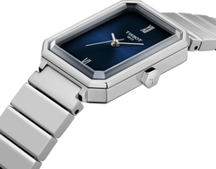 Tissot Bellissima Damenuhr 30x21,80mm- T160.110.11.043.00