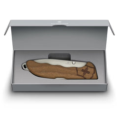 Victorinox Evoke Wood Taschenmesser Nussbaum - 0.9415.D630
