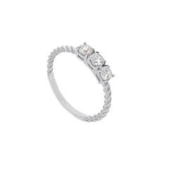 Bague en or 18 carats - 750 avec pierres en zircone