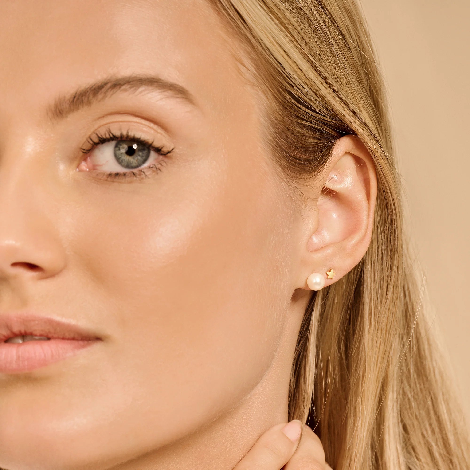 Blush Ohrhänger aus Gelbgold (585) mit Süsswasserperle - 7150YPW