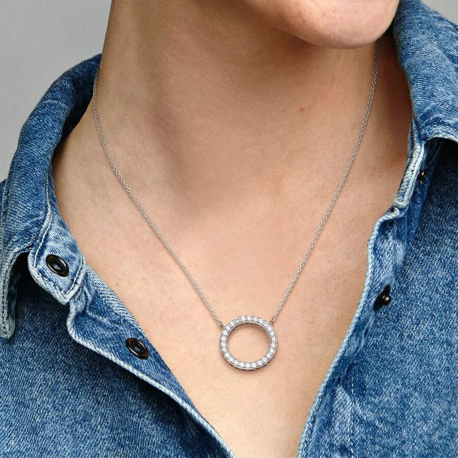 Pandora Funkelnder Kreis Halskette: Sterling-Silber, Cubic Zirkonia