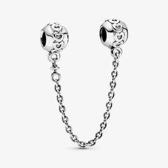Pandora Herz-Komfortkette: Reihen von Herzen aus Sterling-Silber