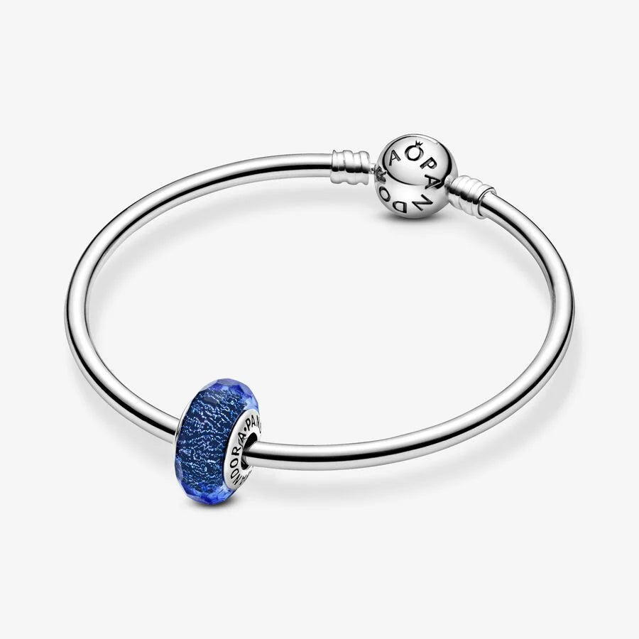 Pandora Charm: Strahlend Blaues Facetten-Charm