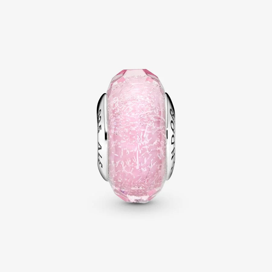 Pandora Charm: Rosafarbenes Murano-Glas in Facettenreichem Design