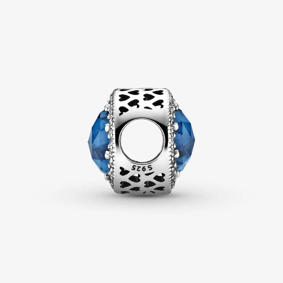 Pandora Charm: Mitternachtsblauer Strahlenkranz der Herzen - Crystals