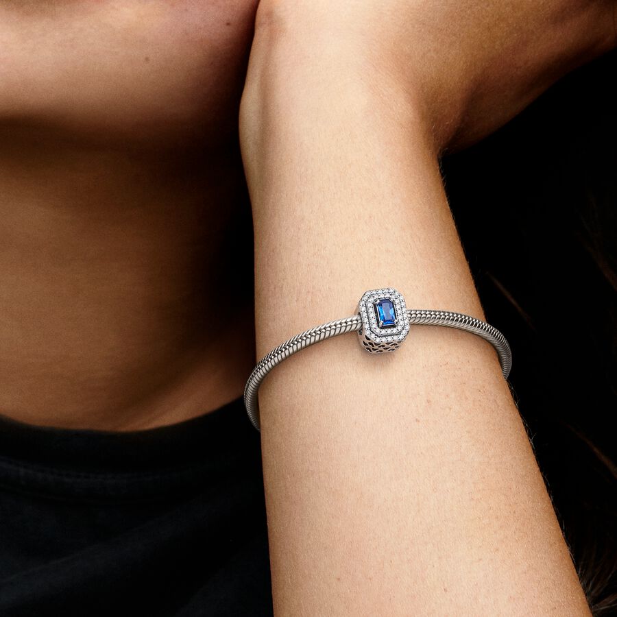 Pandora Charm: Funkelnd Blaues Mehrstufiges Rechteck, Sterling-Silber