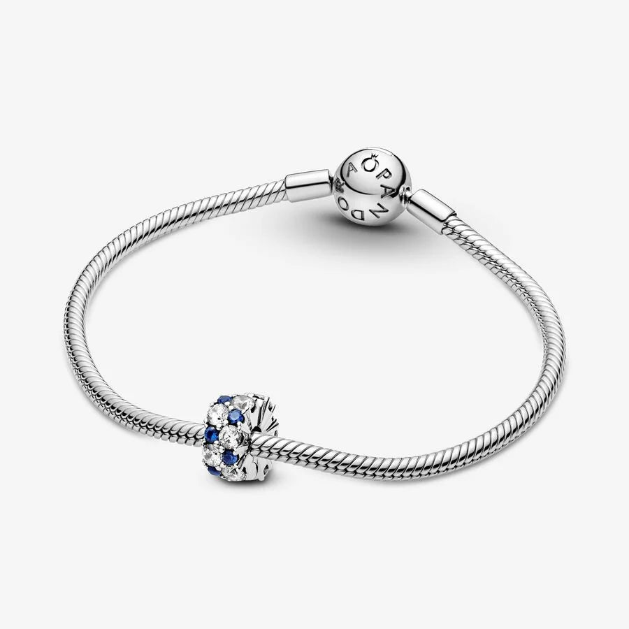 Pandora Clip-Charm Klares & Blau Funkelndes: Symbol der Eleganz