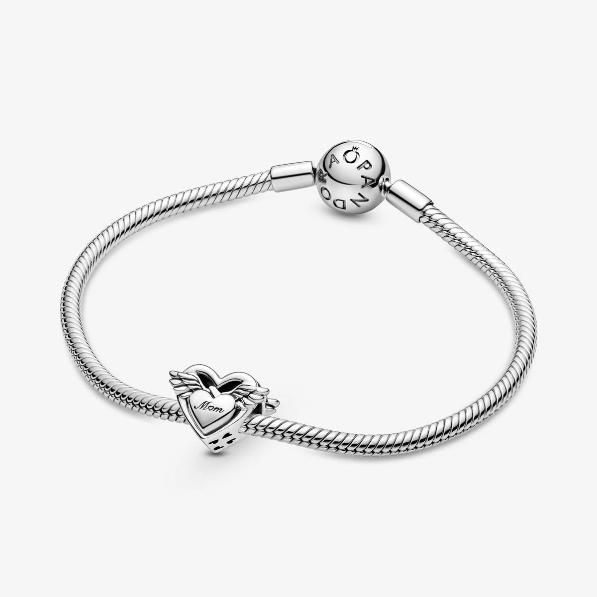 Pandora Engelsflügel & Mum Charm: Eine Verbindung Voller Liebe