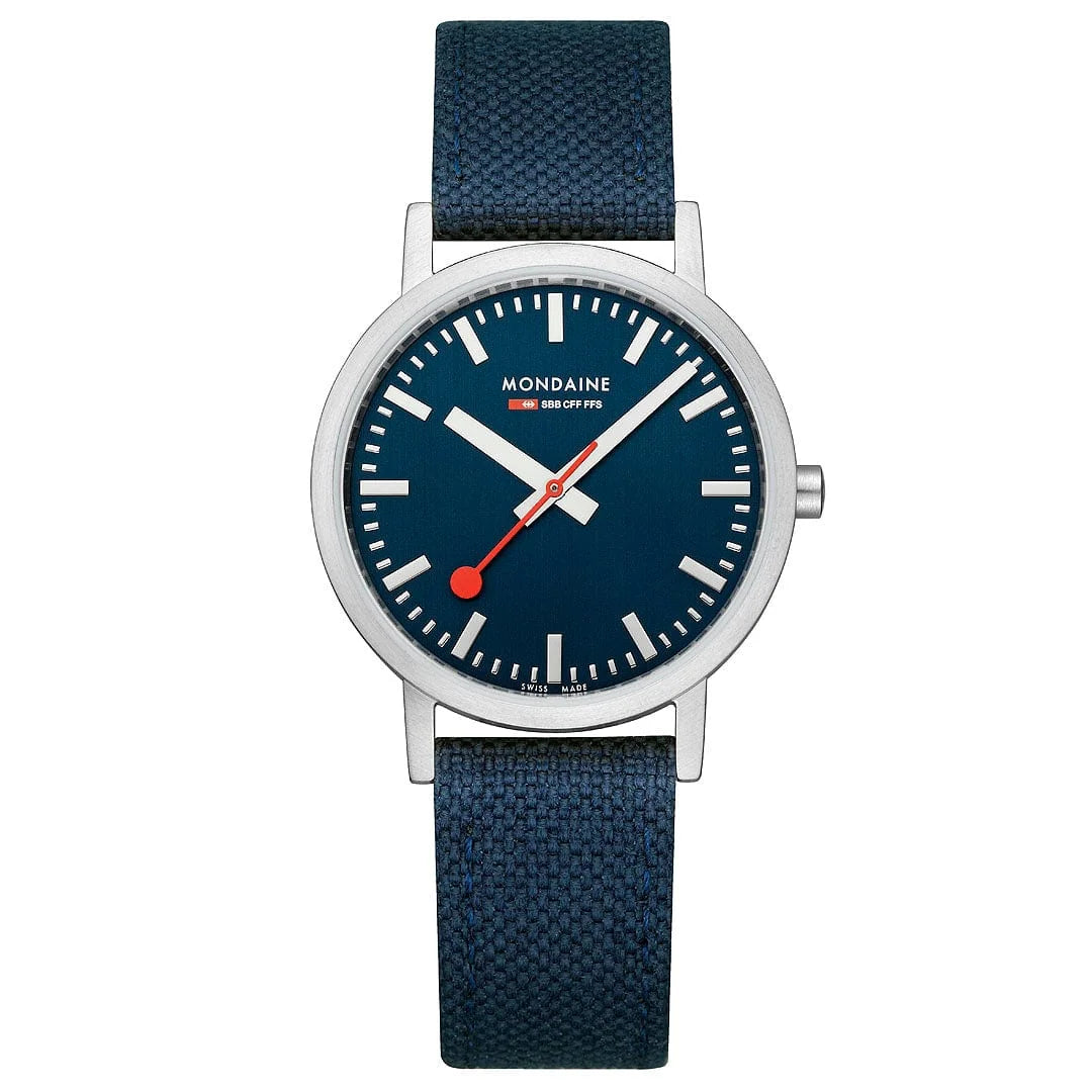 Mondaine Classic Herrenuhr aus Tiefseeblaues Textil, 36 MM - A660.30314.40SBD