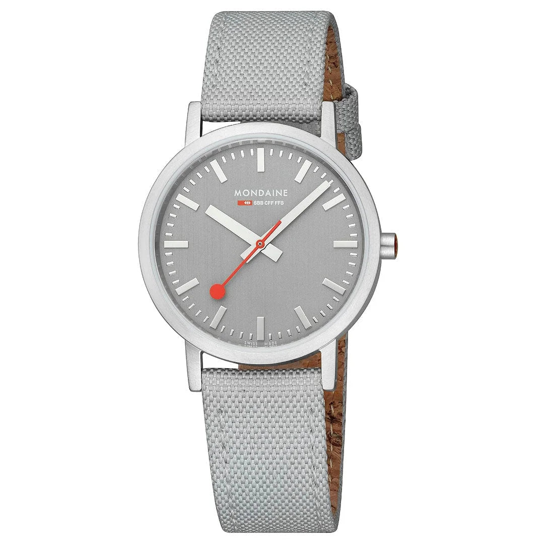 Mondaine Classic Damenuhr aus Good Gray Textil, 36 MM - A660.30314.80SBH