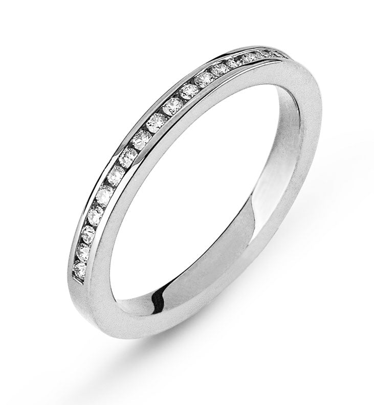 Memoire Ring Weissgold 750 mit Brillanten in Kanalfassung