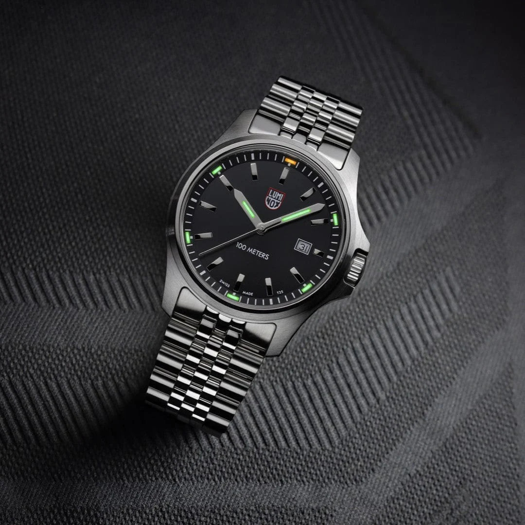 Luminox Dress Field 43mm Sport Uhr Edelstahl