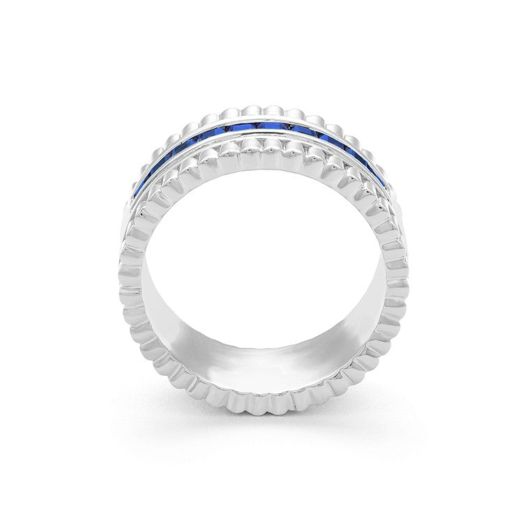 Facet Cnc Ring halbgefasster Memoirering in 750/18 Karat Weissgold mit Saphir