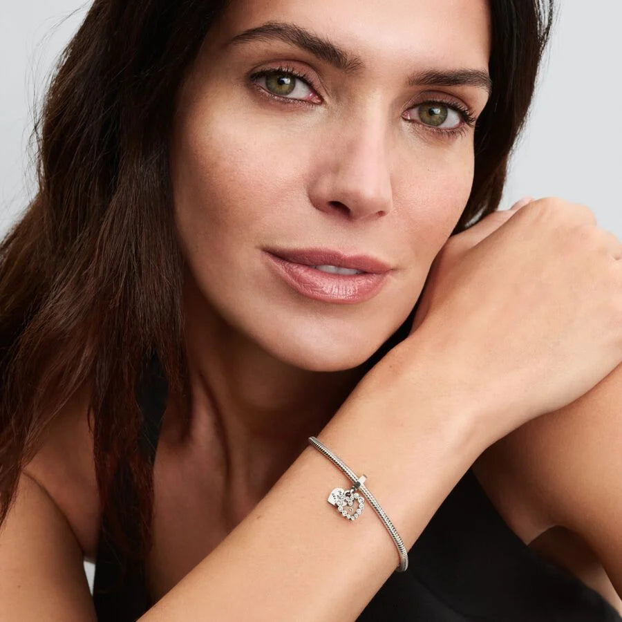 Funkelnder Doppel-Herzanhänger Charm -  793765C01