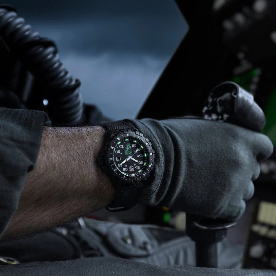 Luminox Nighthawk x Sunk Works Herrenuhr - XA.6442.H 