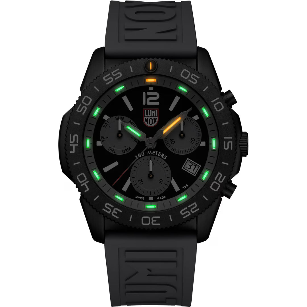 Luminox Pacific Diver Chronograph 44mm Taucheruhr Schwarz Gold
