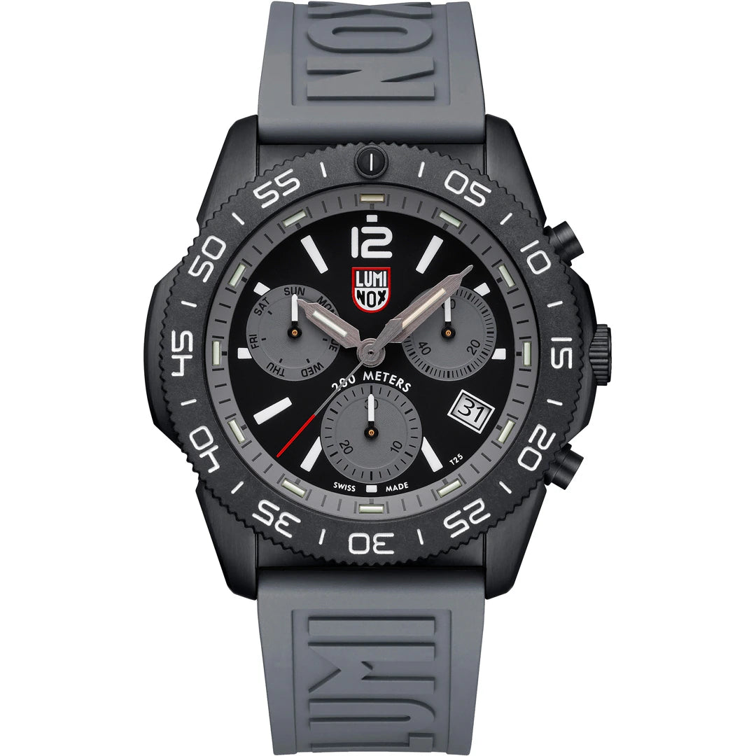 Luminox Pacific Diver Chronograph 44mm Taucheruhr Schwarz Gold