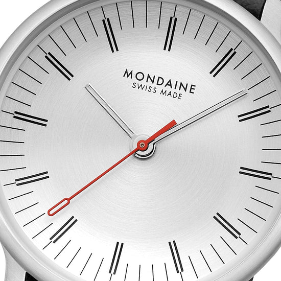 Mondaine Doppio Silber / Schwarz Ø 33 Damenuhr - MLE.33110.LBV