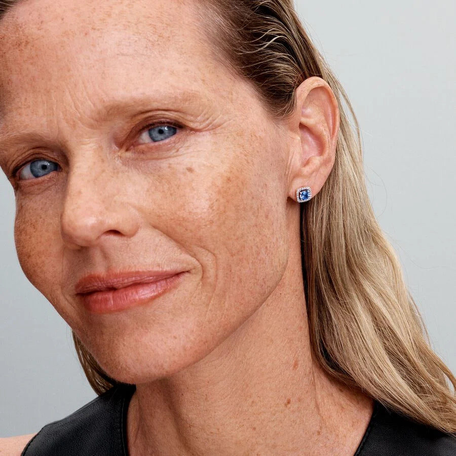 Pandora Funkelnder Quadratischer Blauer Strahlenkranz Ohrringe -  293551C01