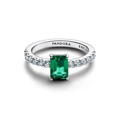 pandora-timeless-rechteckiger-gr-ner-strahlenkranz-ring-194506c01