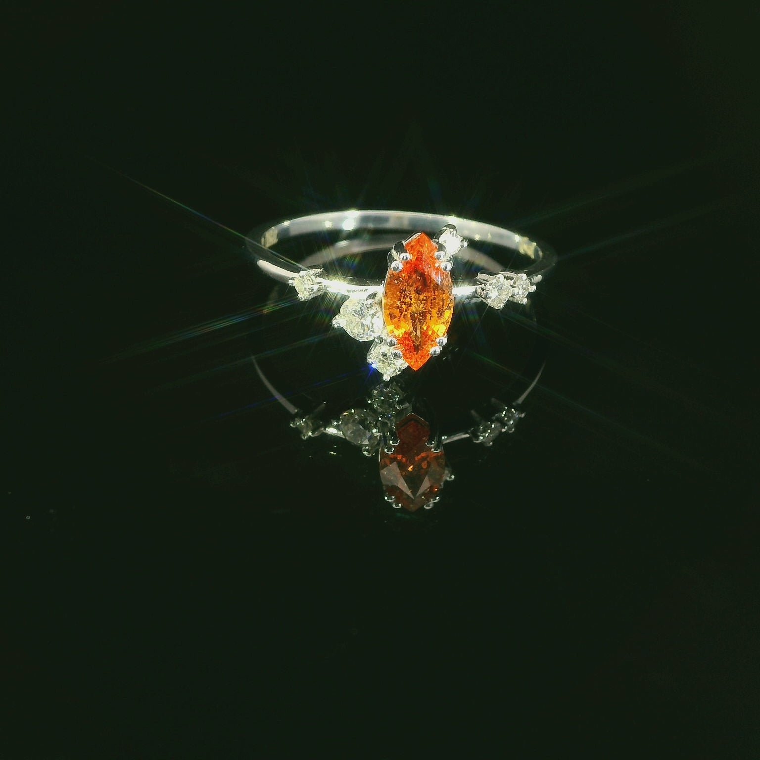 Bague fine en or blanc, diamant et topaze orange – Or 18 carats, taille 56 - YZ0003269 