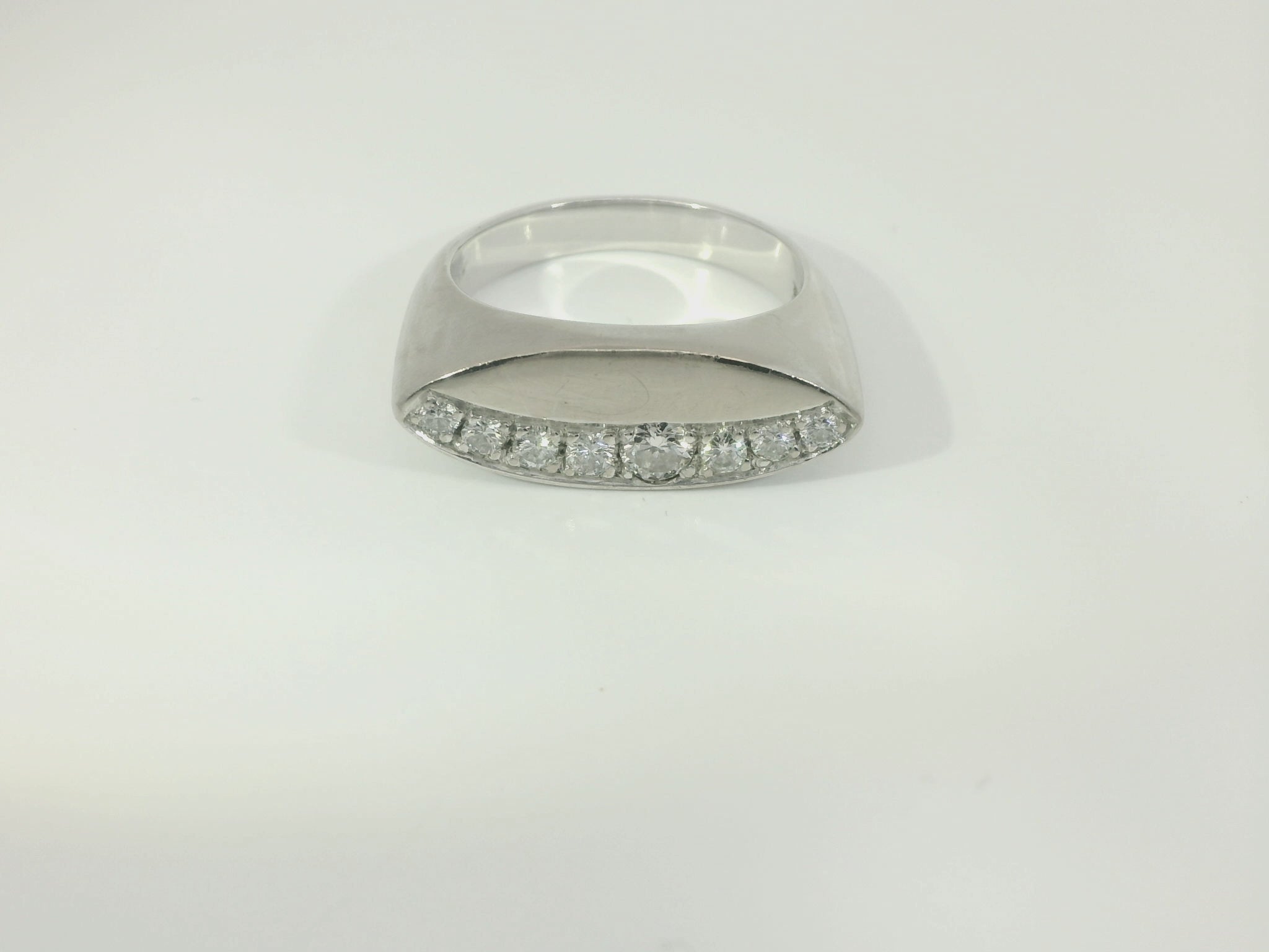 Damenring 750 Weissgold 8 Brillanten Gr. 58.5