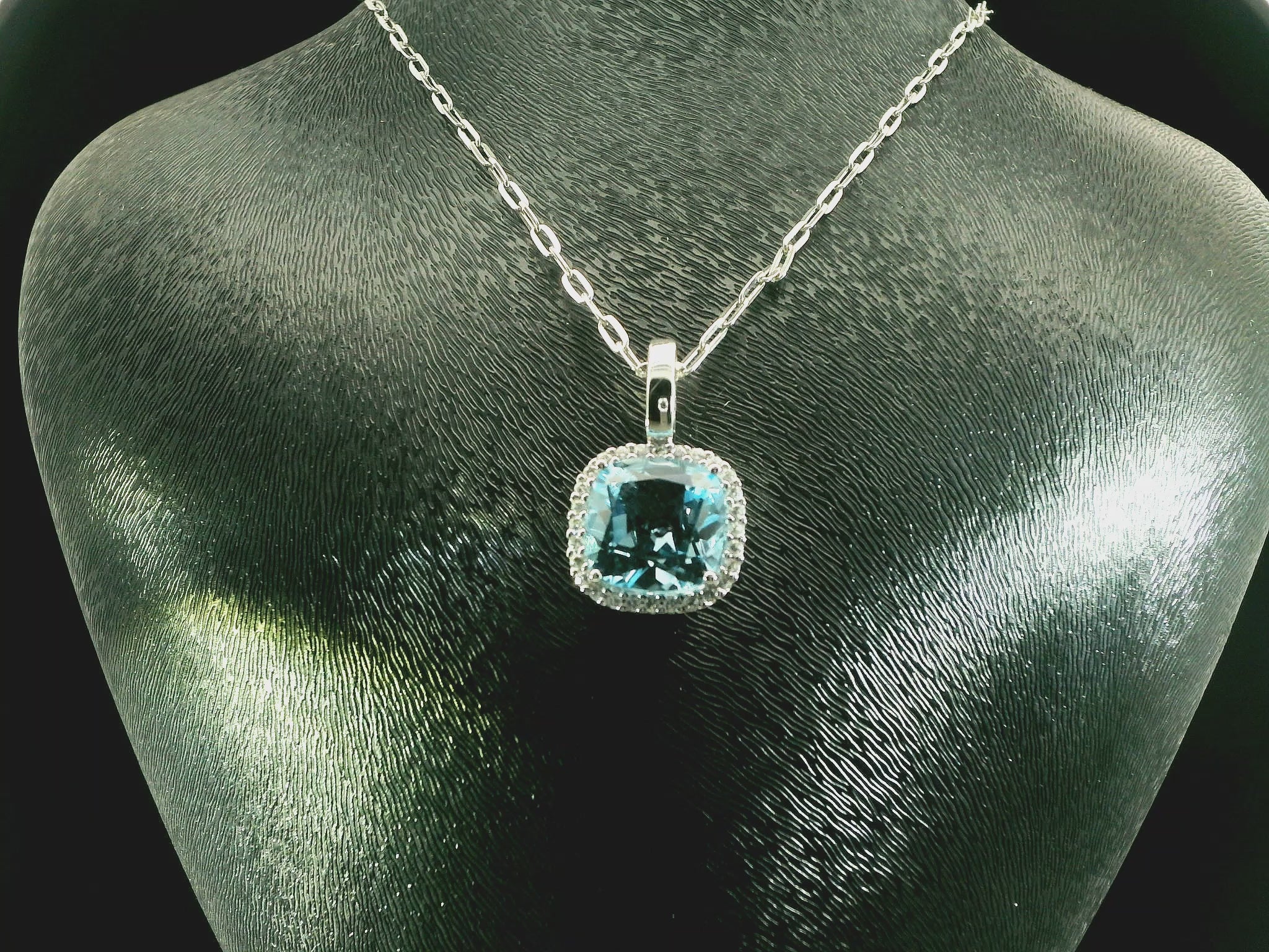 Halskette 750 Weissgold Blauer Edelstein Diamant ca. 40 cm