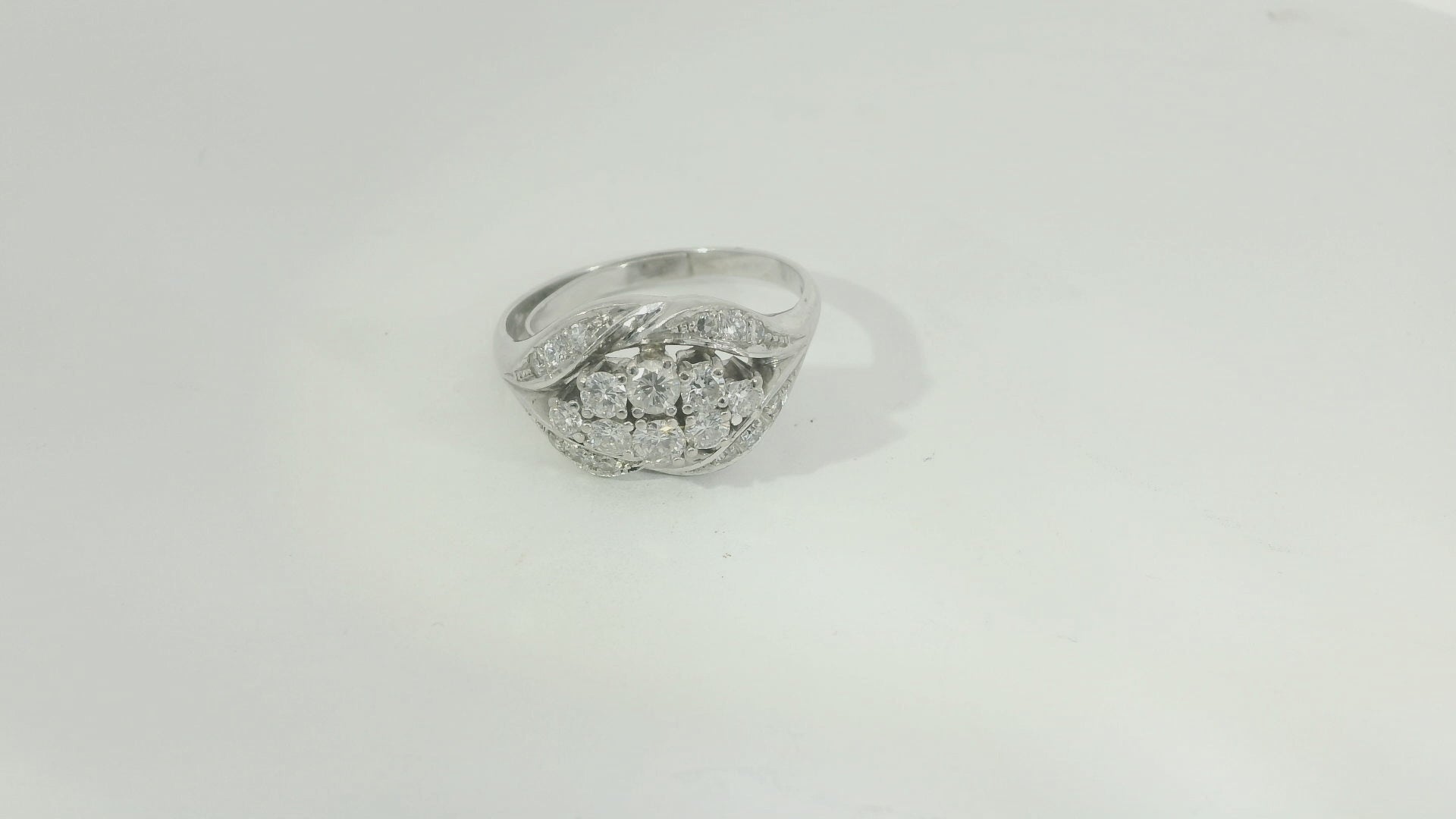 18K Weissgold - 750 Ring 9gr mit 20 Diamanten
