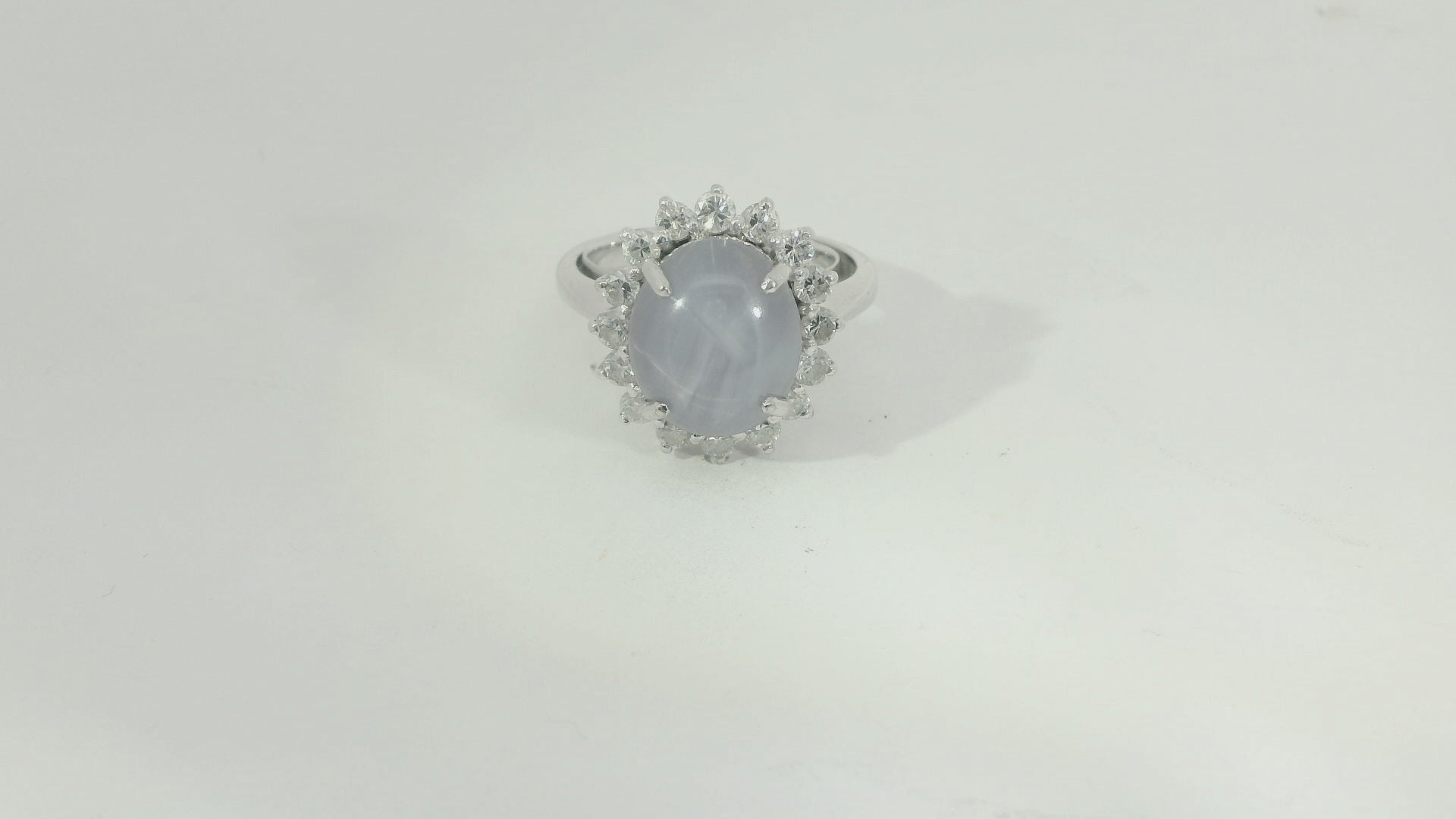 18K Weissgold - 750 Ring 8.9gr mit 16 Diamanten & echtem Edelstein