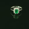 Bague noble en or blanc avec émeraude et diamants – chef-d'œuvre en or 18 carats, taille 53 - Or émeraude 18 carats 