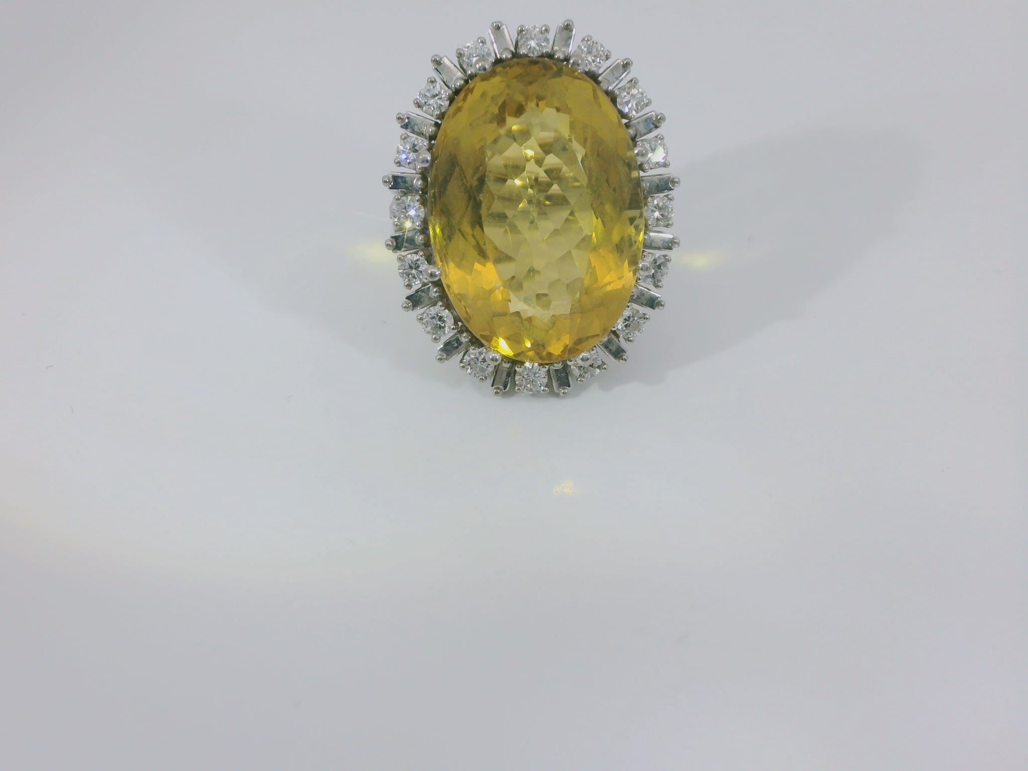 Damenring 750 Weissgold Gelbstein Diamant Gr. 52
