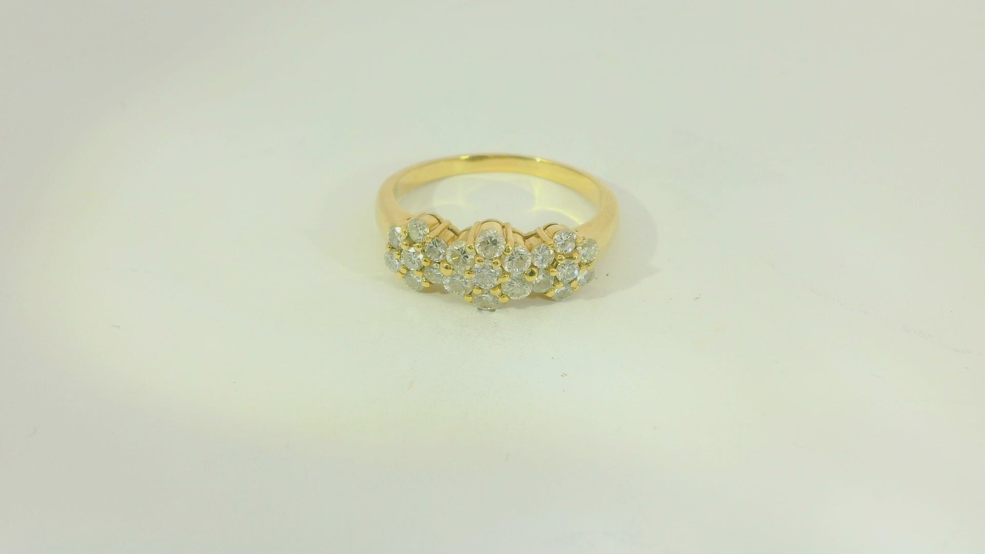 18K Gelbgold Ring mit 21 Diamanten