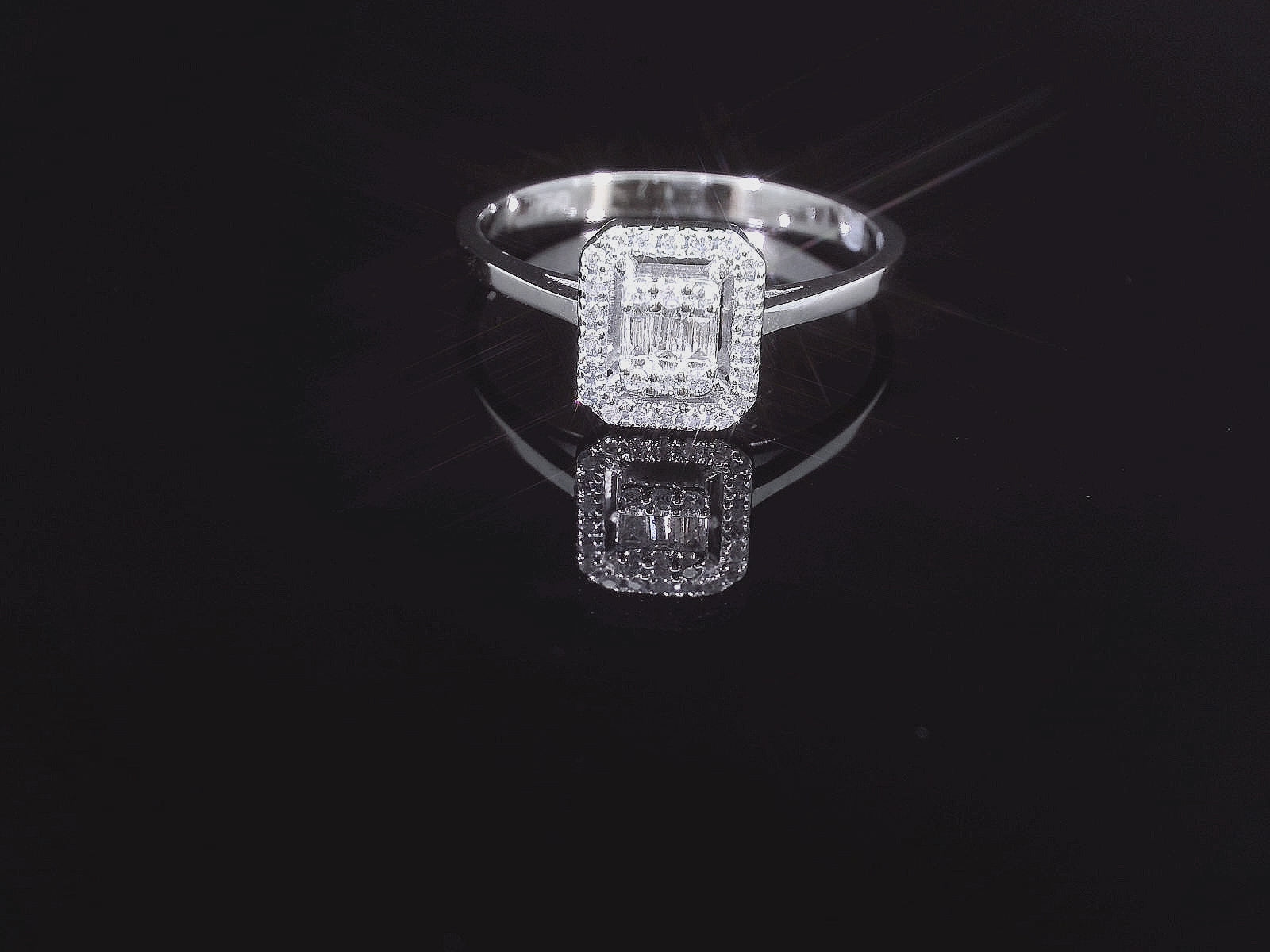 Bague luxueuse en or blanc 18 carats avec diamant de 0,29 ct – taille 54, disponible immédiatement – ​​BYZ0000077 