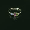 Bague fine en or blanc avec saphir et diamants – Élégance 18 carats, taille 55 - BYZ0003346 