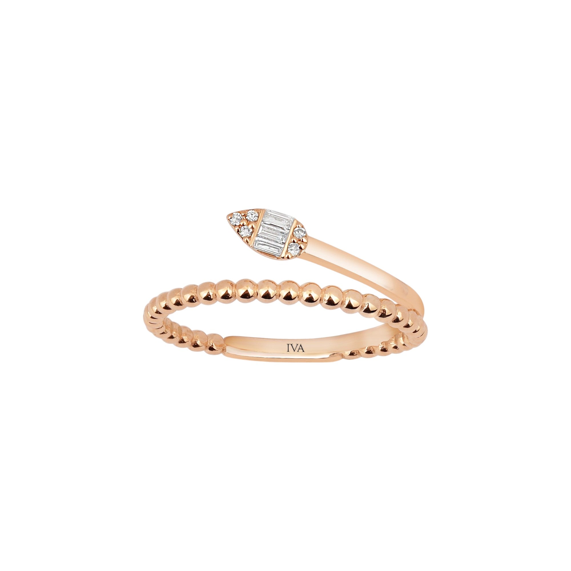 Ring mit 0.02 ct Diamanten und 0.06 ct Baguette-Diamanten in 585 oder 750 Roségold