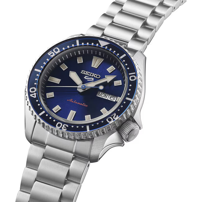 Seiko 5 Sports Day-Date Blue SKX Re-Interpretation Herrenuhr - SRPL83K1