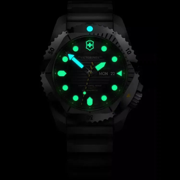 Victorinox Dive Pro Automatic Herrenuhr - 241994
