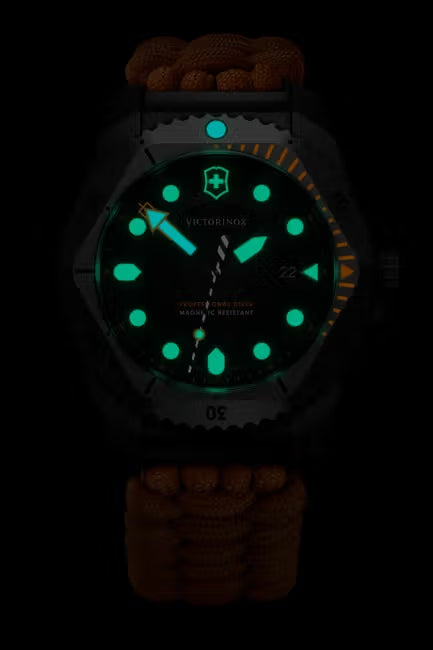 Victorinox Dive Pro Quartz Herrenuhr - 242069.1