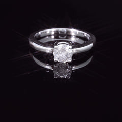 Zeitlose Eleganz für besondere Momente – Dein Ring aus 18 Karat Weissgold - 555350
