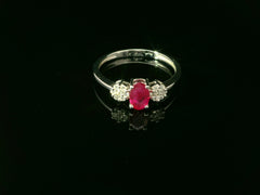 Zeitlose Eleganz in Weissgold – Ring mit Diamanten und Saphiren - EKC 3/11.21